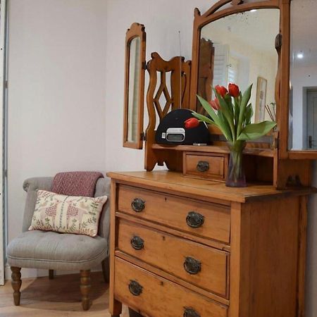 The Snug Entire Home Sleeps 2, Stratford Upon Avon Shottery Ngoại thất bức ảnh